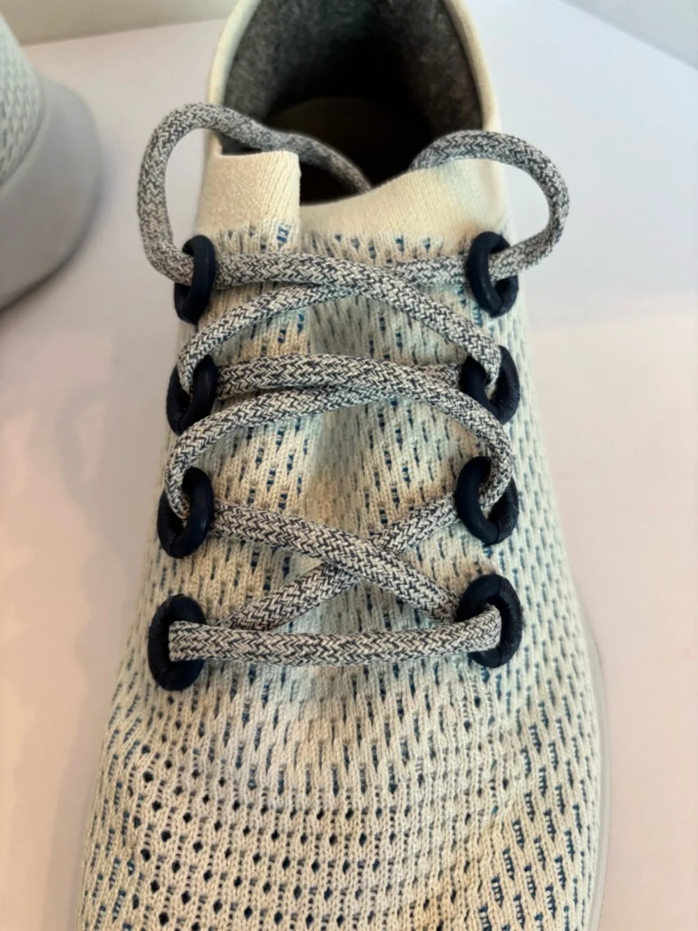 Allbirds Tree Dasher Blue & White  Sneaker Women's Size 10